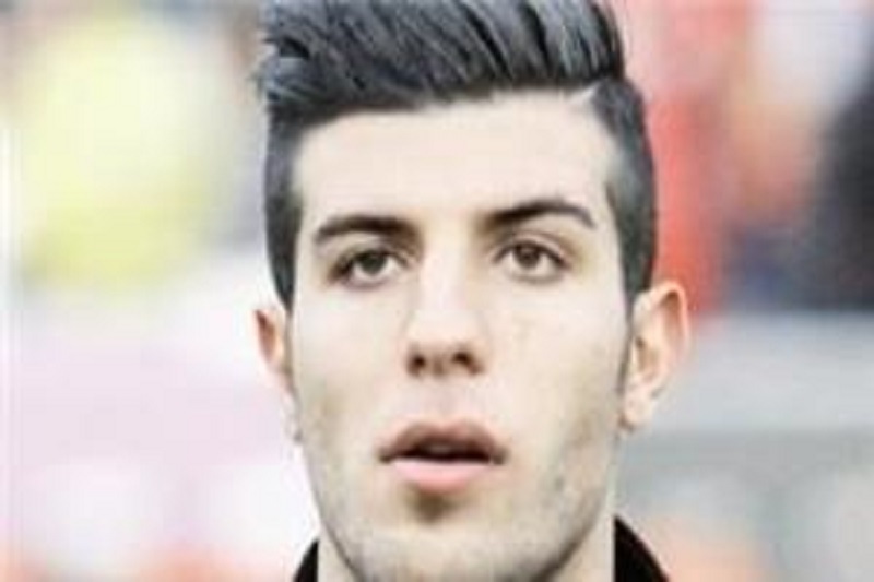 حمله مدافع پرسپولیس به استقلال