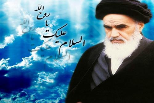 وقتی امام پشت به قبله نماز خواند+فیلم