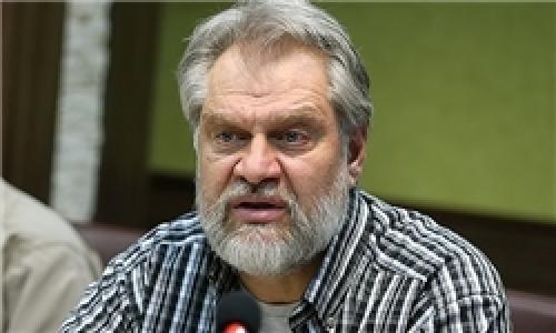 به چهره‌های منتقد غرب اجازه ورود به ایران نمی‌دهند