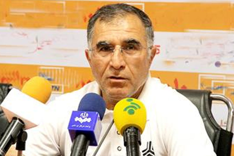 یاد زمین خاکی افتادم