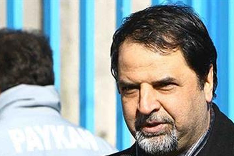 از بازی تیم خودمان راضی هستم
