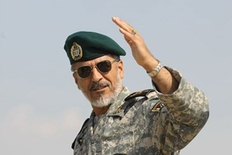 مشت ملت5/حضور فرمانده نیروی دریایی ارتش در راهپیمایی ۲۲ بهمن 