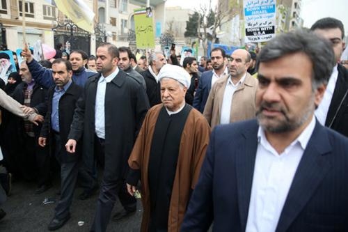 مشت ملت 31/حضور آیت الله هاشمی رفسنجانی در راهپیمایی ۲۲ بهمن