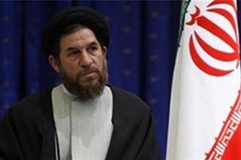 میرتاج‌الدینی درگذشت والده احمدی‌نژاد را تسلیت گفت