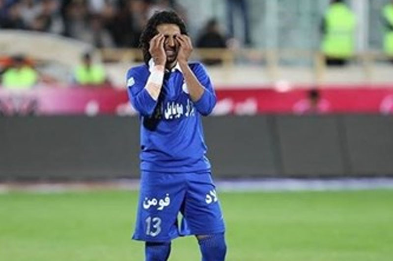 جاسم کرار دو جلسه محروم شد 