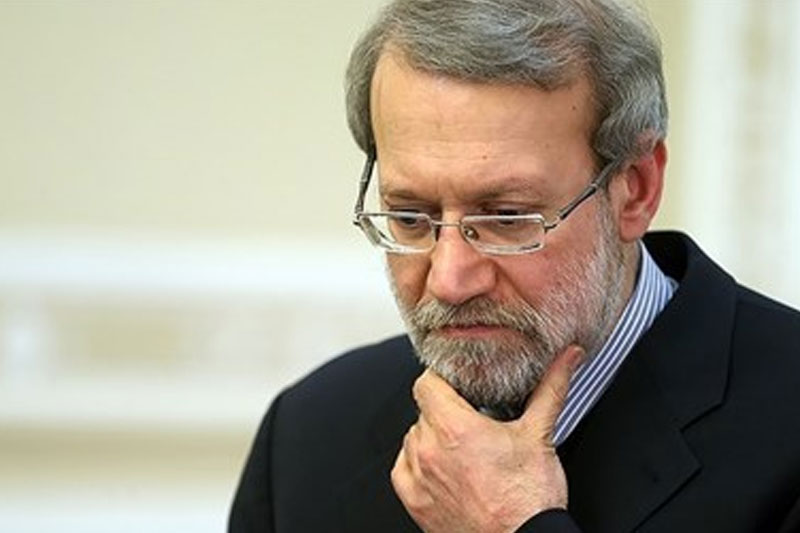 پیام تسلیت لاریجانی به محمود و داود احمدی‌نژاد 