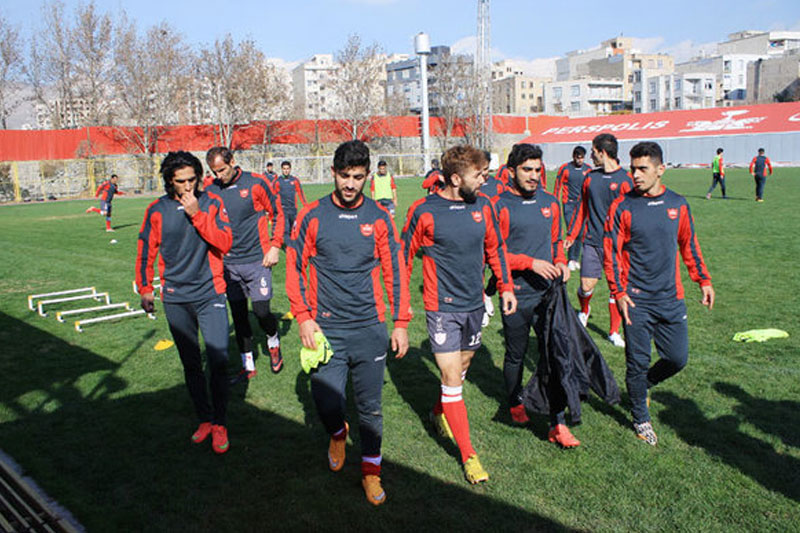 قربانی کردن گوسفند در تمرین پرسپولیس و تمرین نکردن کاپیتان