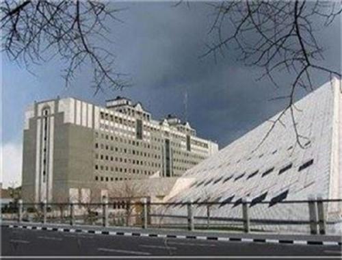 تجمع کارمندان صنعت فولاد مقابل مجلس