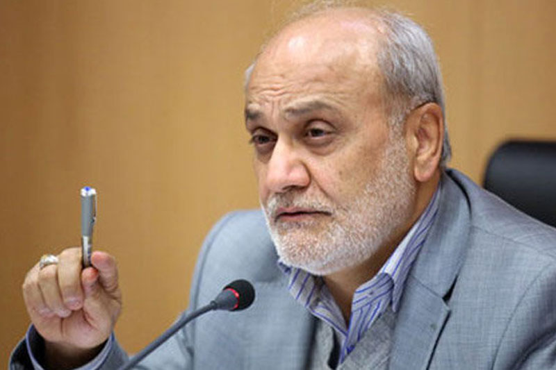 سهم مرزنشین از قاچاق فقط کوله‌بری است