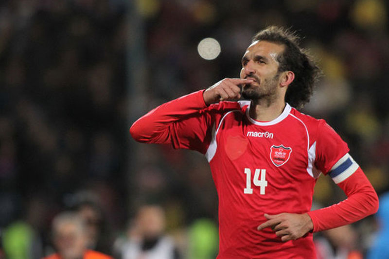 برتری پرسپولیس مقابل بنیادکار در پایان نیمه نخست