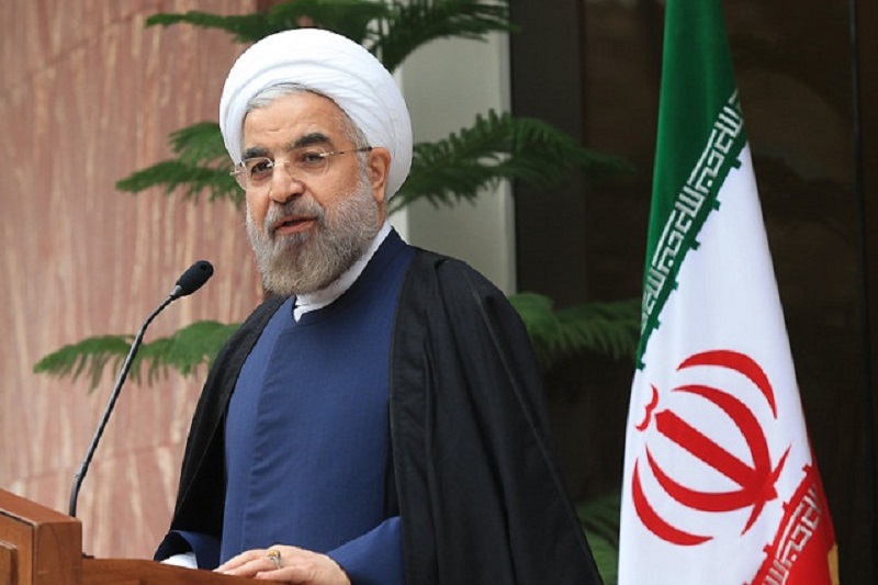 ایستادگی دیپلمات‌های ما در برابر قدرت‌ها با اتکا به ملت و شهداست/اهل تجاوز نیستیم اما از کشورمان دفاع می‌کنیم