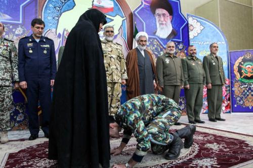 حرکت زیبای یک سرباز ایرانی