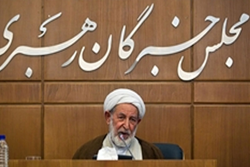 ضیافت شام آیت‌الله یزدی با اعضای مجلس خبرگان رهبری