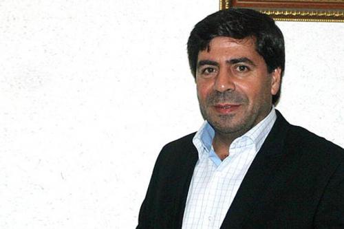 خصوصی‌سازی را از تیم‌های دیگر شروع کنند