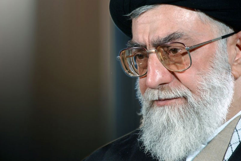 مقام معظم رهبری درگذشت والده حجت الاسلام روحانی را تسلیت گفتند 