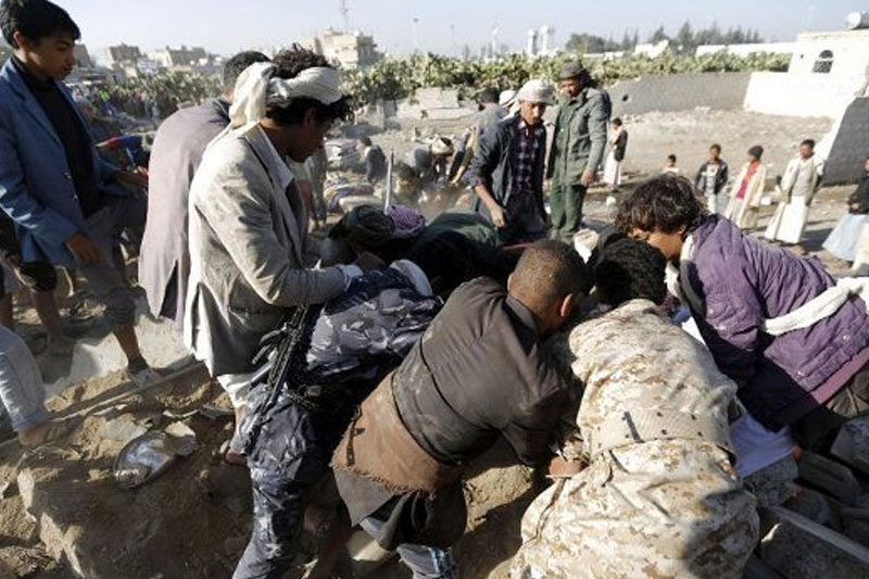 بمباران منطقه «یریم» در یمن ۱۱ کشته برجا گذاشت
