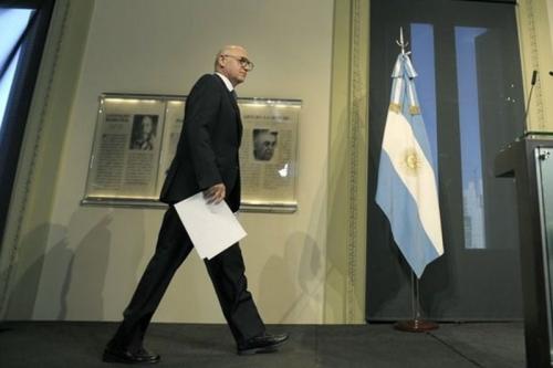 مقامات آرژانتین از آمریکا خواستند در امور این کشور دخالت نکند