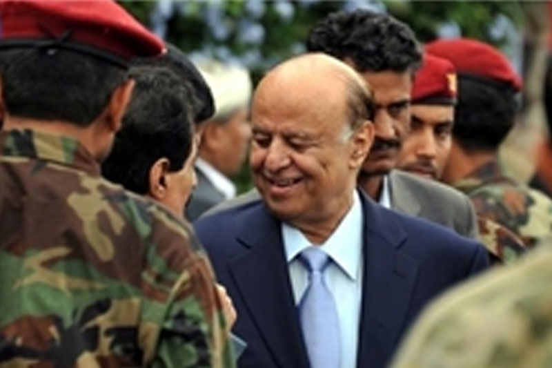منصور هادی چهار فرمانده نظامی ارتش یمن را برکنار کرد