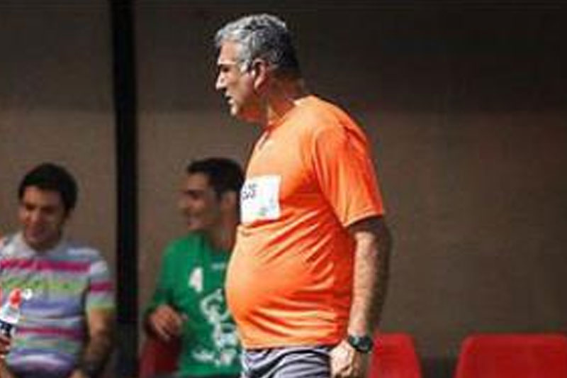 مربی دروازه‌بان‌های پرسپولیس استعفا کرد