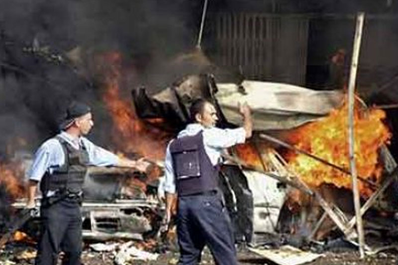 دو انفجار در بغداد دست کم 10 کشته برجای گذاشت 
