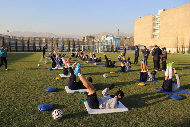 هواداران باز هم بنر آوردند+عکس