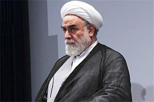 حجت‌الاسلام والمسلمین محمدی گلپایگانی از آیت‌الله خزعلی عیادت کرد 