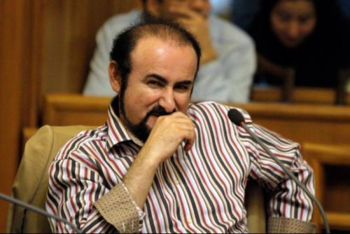 در هیچ جای دنیا مثل تهران اجازه برج سازی نمی‌دهند