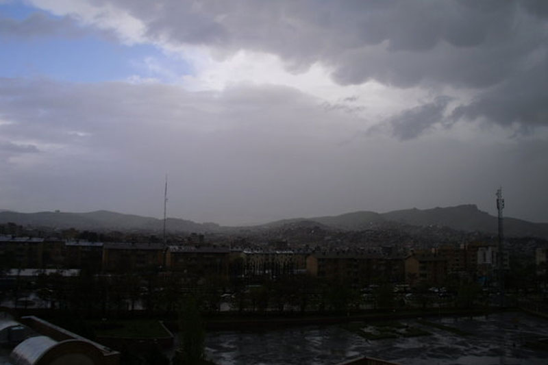 رگبار و رعد و برق در پایتخت