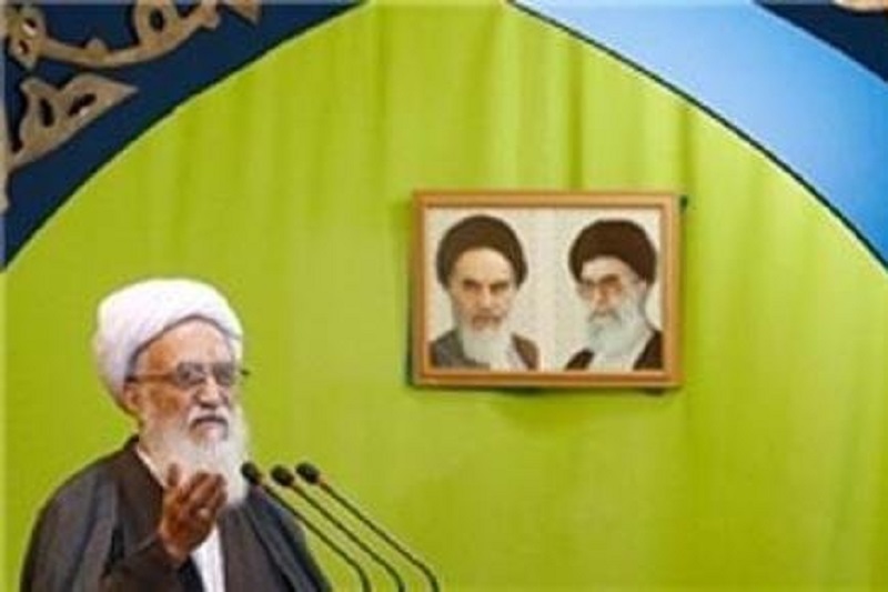 آیت‌الله موحدی‌کرمانی نمازجمعه تهران را اقامه می‌کند