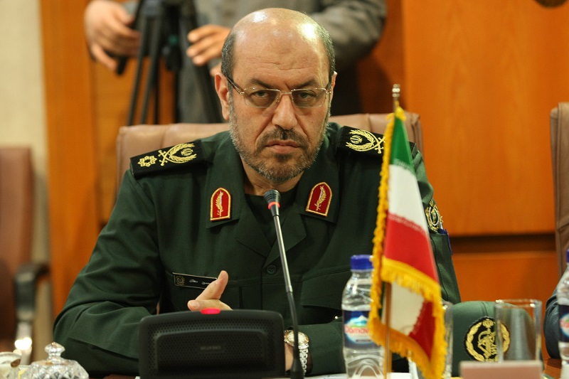 انتقاد شدید وزیر دفاع از آمریکا و عربستان