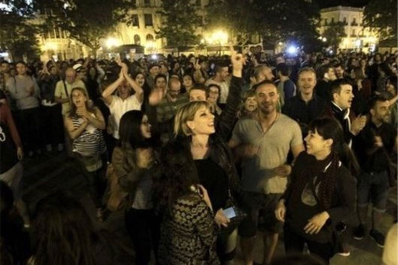 پیروزی مخالفان دولت اسپانیا در انتخابات شهرداری‌ها 