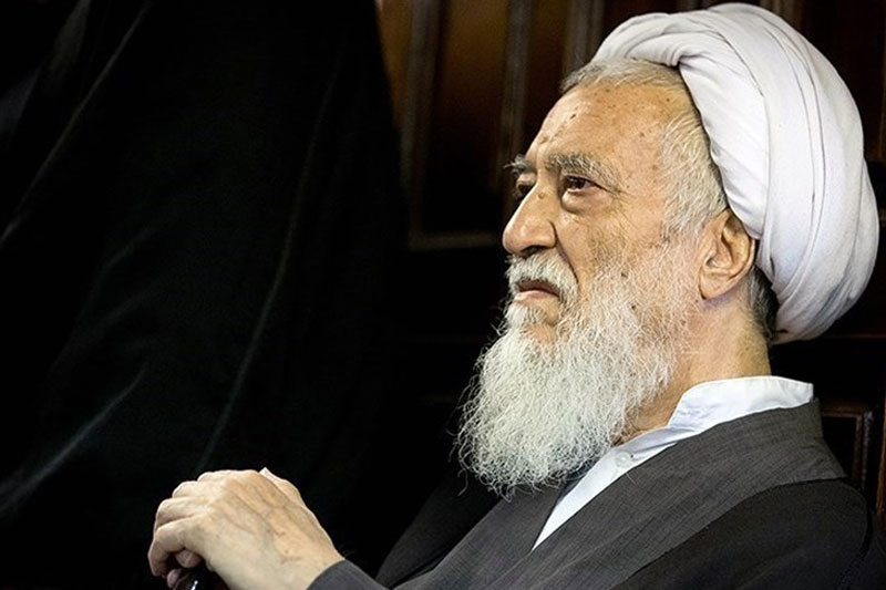 نمایندگان احزاب موتلفه، پایداری و ایثارگران با آیت‌الله موحدی‌کرمانی دیدار کردند