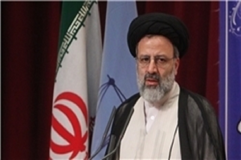 اینکه آب‌خوردن خود را به مذاکرات وابسته بدانیم یک خطای راهبردی است/ اعتماد به دشمن با منظومه امنیت ملی سازگار نیست
