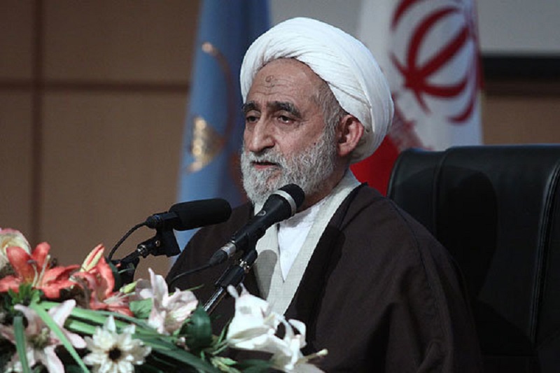 مبلغان نباید وابسته به جناح‌های سیاسی باشند/ پرهیز ازاختلاف‌افکنی