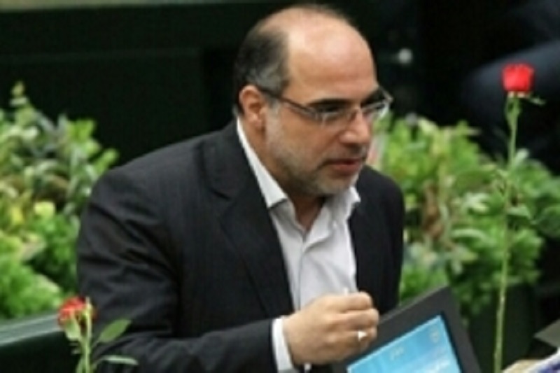 پیگیری توهین روزنامه «آرمان» به شهدای غواص در مجلس/ لزوم برخورد قاطع وزیر ارشاد با توهین‌کنندگان