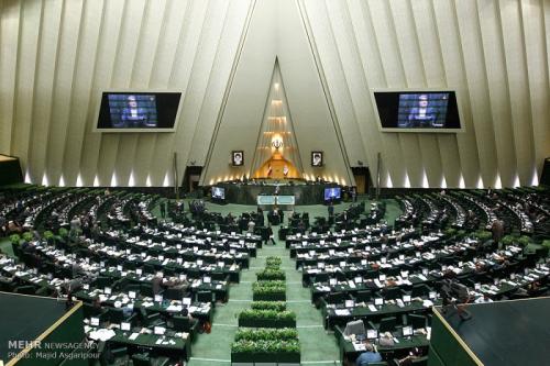 قرار نگرفتن طرح حفظ دستاوردهای هسته‌ای در مجلس