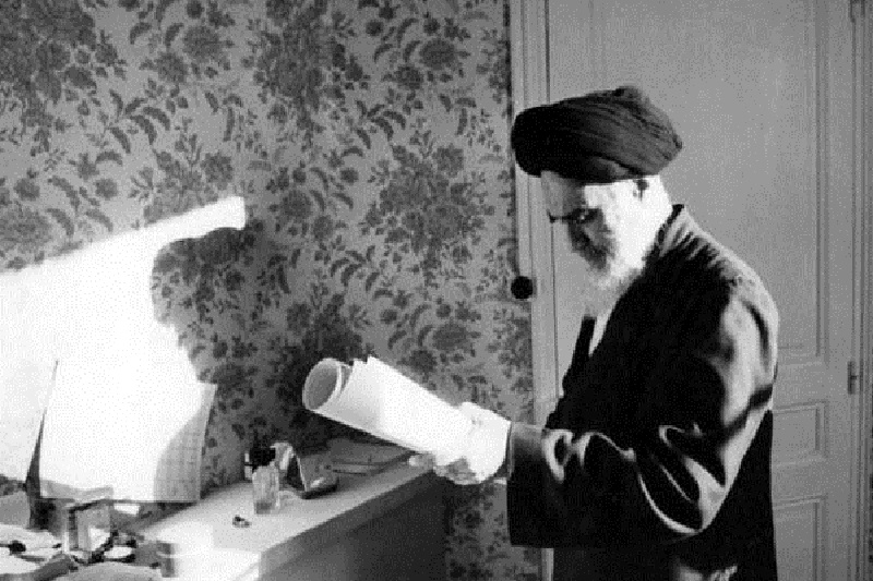 امام خمینی(ره) اولین تئوری‌پرداز «گفتمان مصلحت»