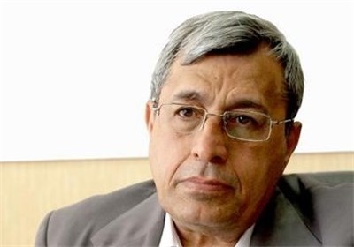 "سودآوری شخصی از واردات" علت مقاومت برخی در بدنه دولت در برابر اقتصاد مقاومتی است