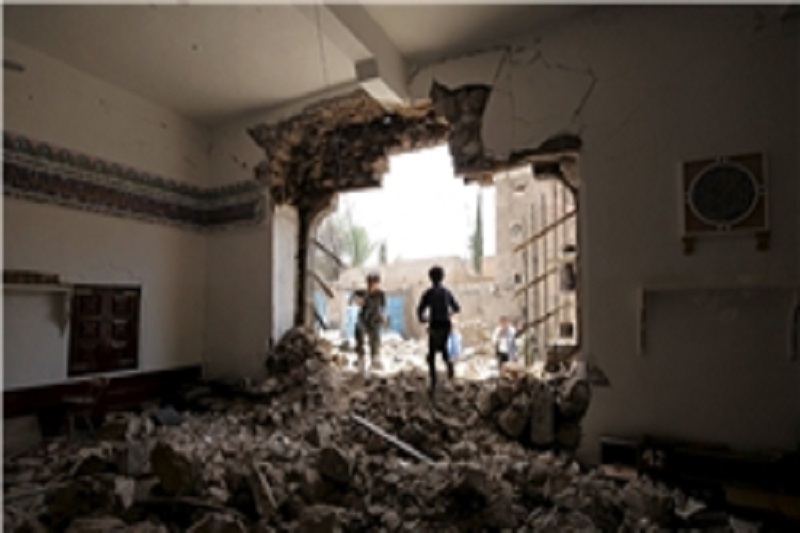 بمباران یمن نقض قوانین است