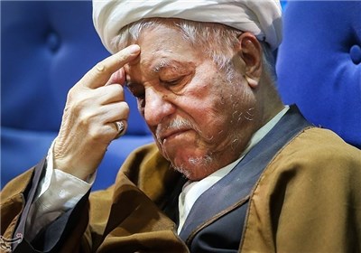 گویا هاشمی دوران مبارزه با استکبار و استعمار پایان یافته است 