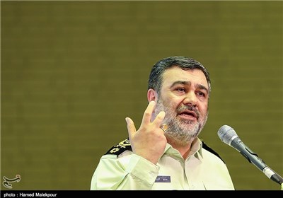  برخورد با کشف حجاب زنان در خودرو 