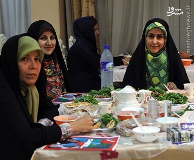 عموی هاشمی‌ها رای نداد 