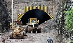 محور کندوان همچنان ‌مسدود است