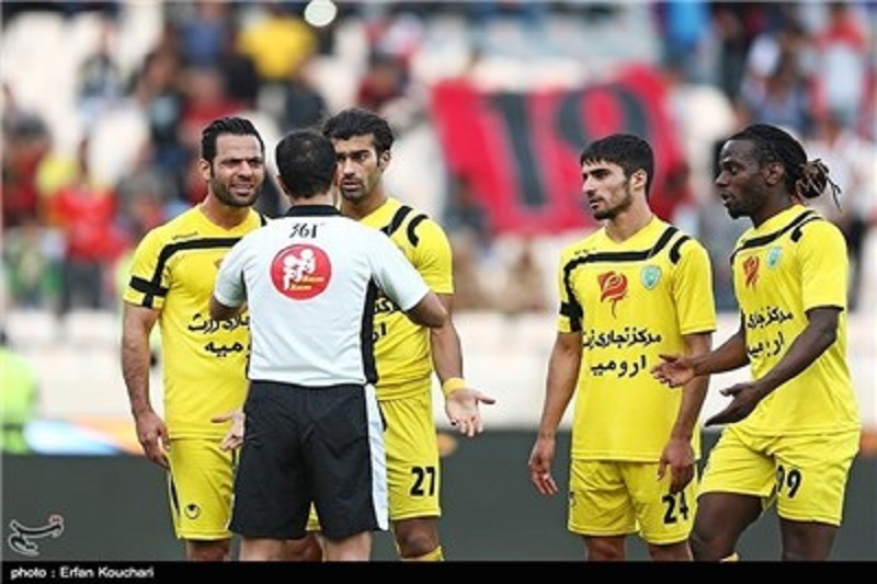 راه‌آهن لیگ برتری ماند و پیکان به دسته اول سقوط کرد