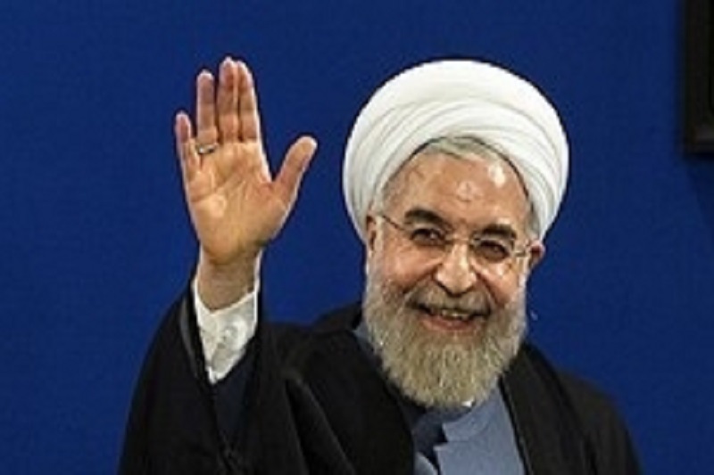 رئیس جمهور وارد سنندج شد
