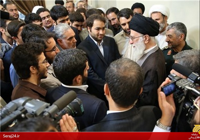 رهبر معظم انقلاب: کسب رتبه‌های برتر علمی نشانه استعداد و پیشرفت‌های علمی فرزندان انقلاب است/ این پیشرفت‌ها به قدرت و اقتدار درونی کشور می‌افزاید