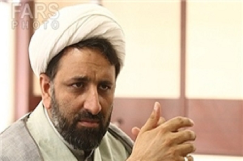 اسلام رحمانی ابداع روشنفکران غربی است/ ما به اسلام فقاهتی باور داریم