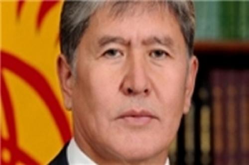 رئیس جمهور قرقیزستان از فسخ قرارداد همکاری با آمریکا حمایت کرد