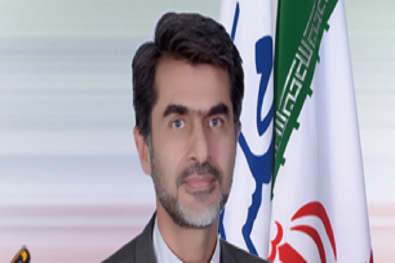 چه کسی تضمین میکند که ترجمه برجام، برگرفته از متن انگلیسی باشد؟/ مجلس را سرکار گذاشتهاند