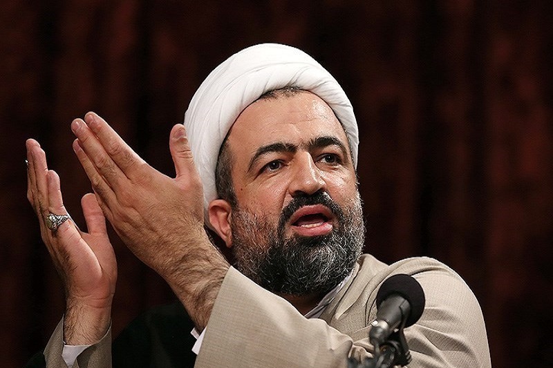 وقتی دولت لایحه نمی‌دهد و رئیس مجلس ساکت است، مجلس باز باشد یا بسته، چه فرقی می‌کند!؟